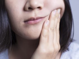 セラミック治療後にセラミックの歯が痛い(しみる)原因と対処法