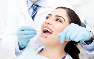 歯の定期検診に行かないとどうなる？おすすめの通院頻度や費用についても解説