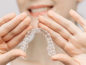 マウスピース矯正は痛い？痛みが出るケースと対処法