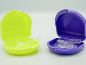 マウスピースをしたまま飲食はダメ？マウスピース矯正の日常生活での疑問を解決